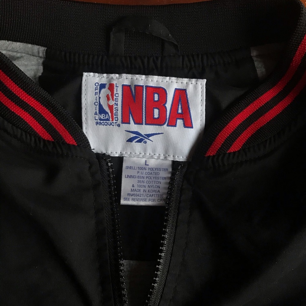 Reebok Chicago Bulls Pullover size L - Picture 3 of 3